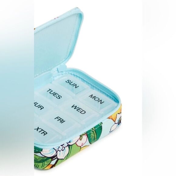 Vera Bradley Lemon Grove Blue Yellow Green Zip Travel Pill Case - Picture 5 of 16